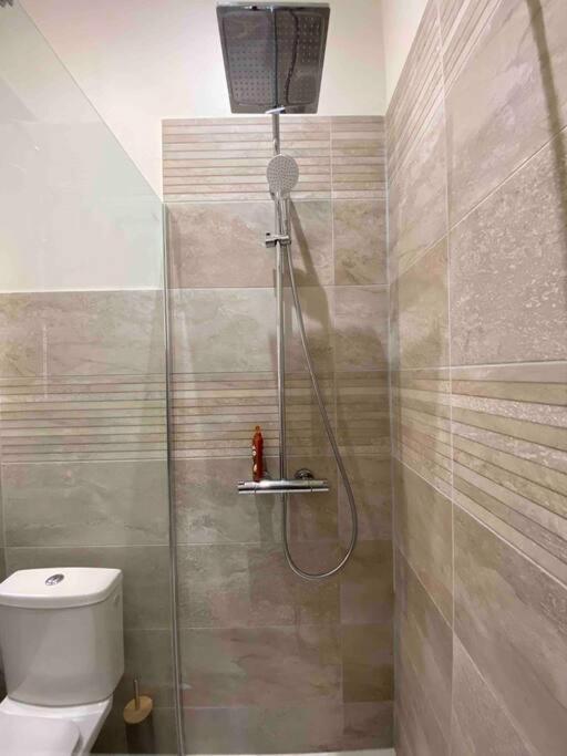 Entier-clim-100%equipe-hypercentre-balcon Apartment Brive-la-Gaillarde